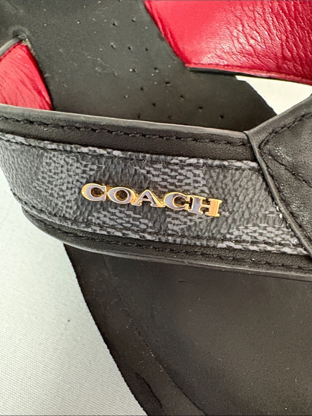 Coach Jolen Signature Black Flip Flop Sandals Gold Logo Women’s Size 9 - Picture 6 of 7